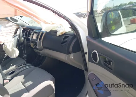 2013 Toyota Tacoma Prerunner V6 from USA, damaged, VIN 5TFJU4GN9DX042679